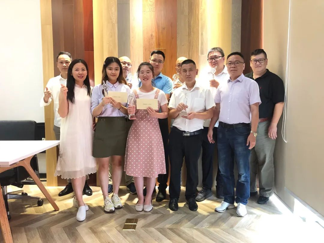 凝神聚气,砥砺前行——爱其家2020年度中期会议成功举行 凝神聚气,砥砺前行——爱其家2020年度中期会议成功举行